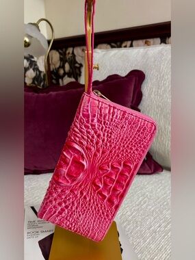 Brahmin Skyler Clutch Paradise Pink Melbourne Embossed Leather Wallet
